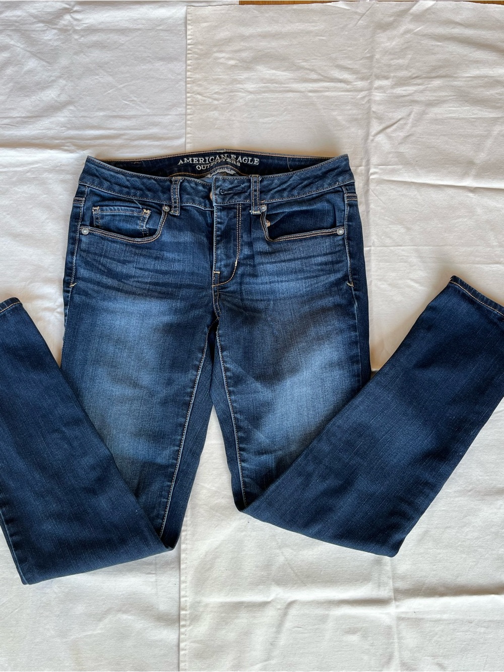 American Eagle Outfitters  Short Court Dark Indigo Skinny Jeans Size 6